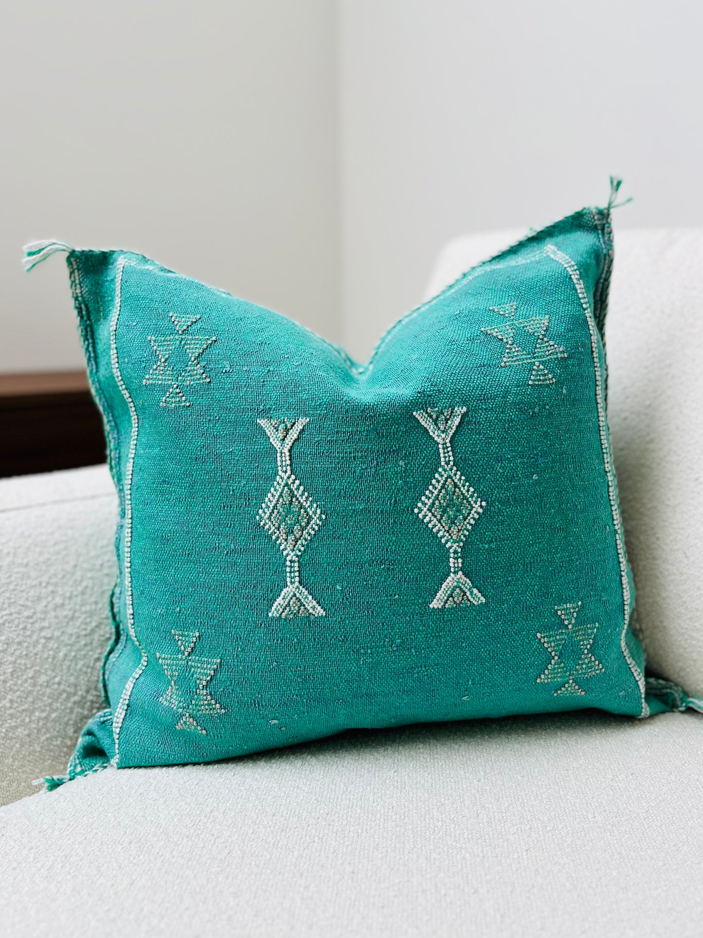 Green cushion 1