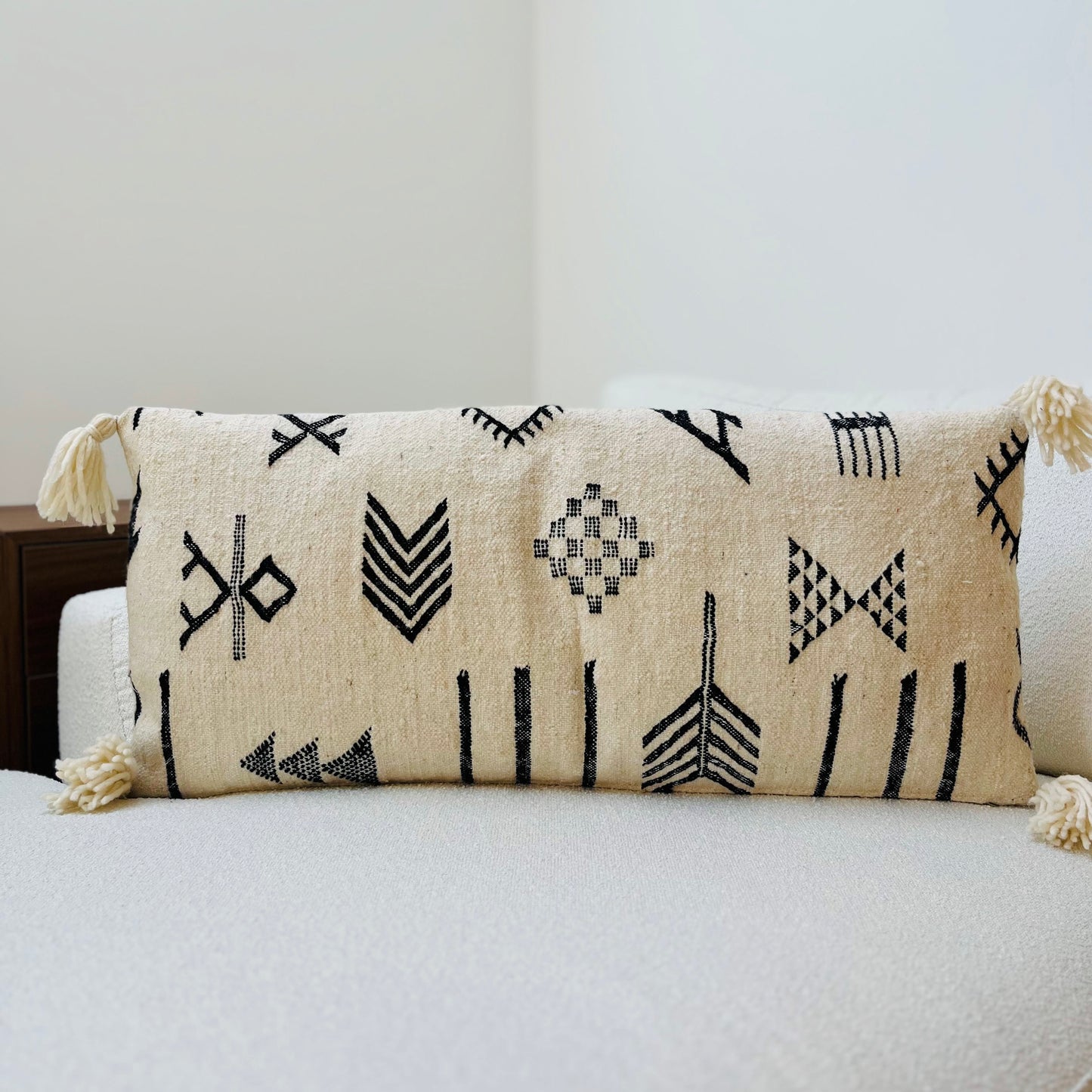 Large berber cushion 4