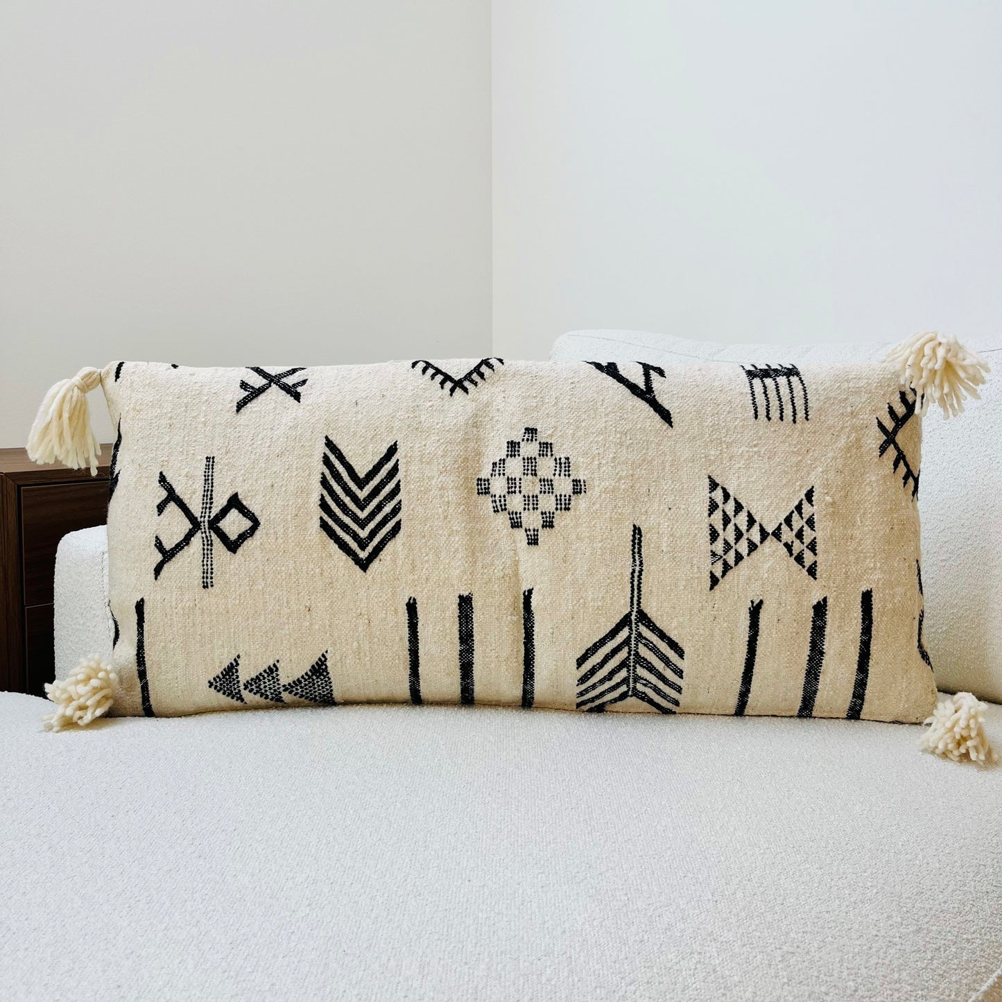 Large berber cushion 5