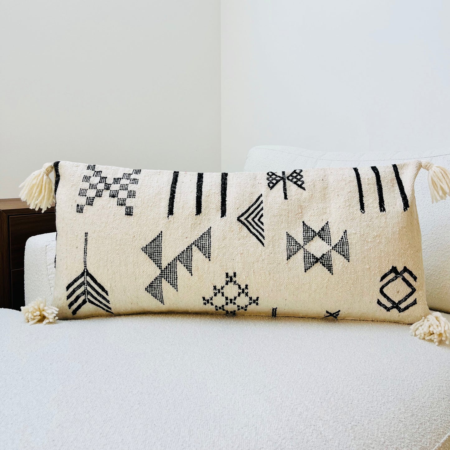 Large berber cushion 6